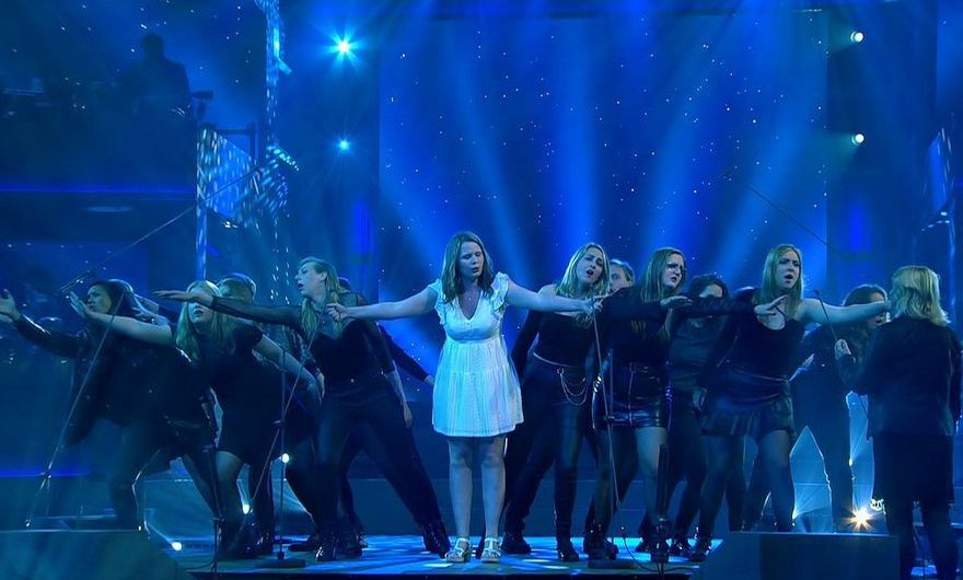 Snowe door naar de finale