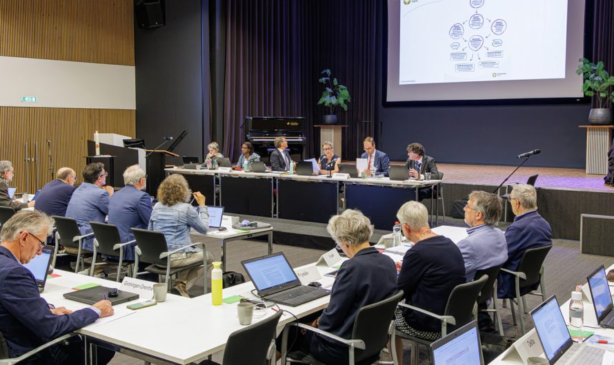 Predikant, pastor en kerkelijk werker 