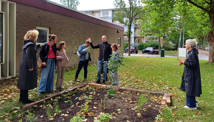 Buurttuin De Lichtbron geopend